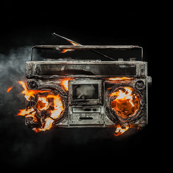 Revolution Radio by Green Day, album cover